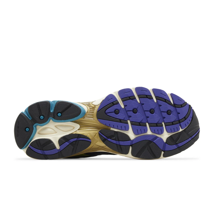Saucony ProGrid Omni 9 "Crystal Cave"