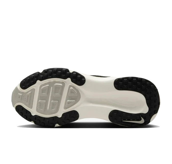 Nike Vomero 18 Black Coconut Milk Light Iron Ore Summit White