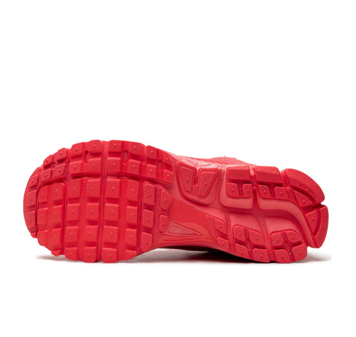 Nike Zoom Vomero 5 Hot Punch