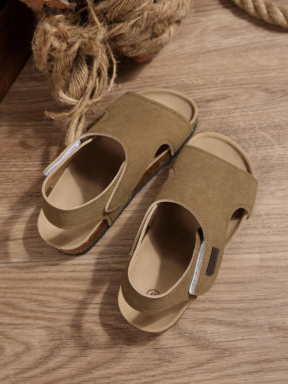 1 Pair Of Girls, Boys And Teenagers Sandals With Soft Uppers And Light Cork Soles Hook And Loop 3-15 Years Old Summer Beach Holiday Outdoor Leisure