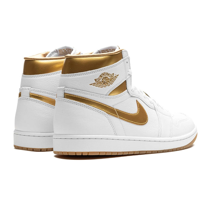 Jordan 1 Retro High OG "Metallic Gold"