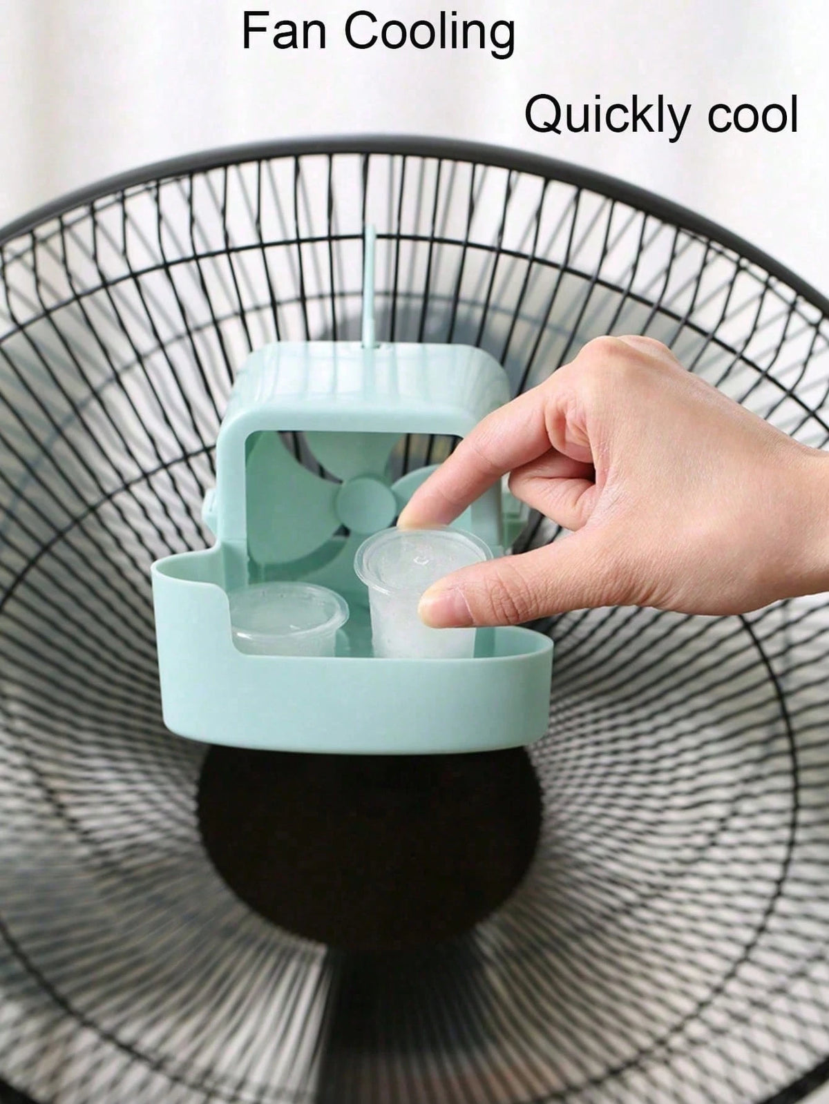 1 Set Portable Mist Cooling Fan, Lightweight Plastic Clip-On Hands-Free Cordless Fan, Dual-Chamber Cooling Technology No Electricity Required Rapid Cooler, Office Desk/Outdoor Camping/Travel Humidifyi