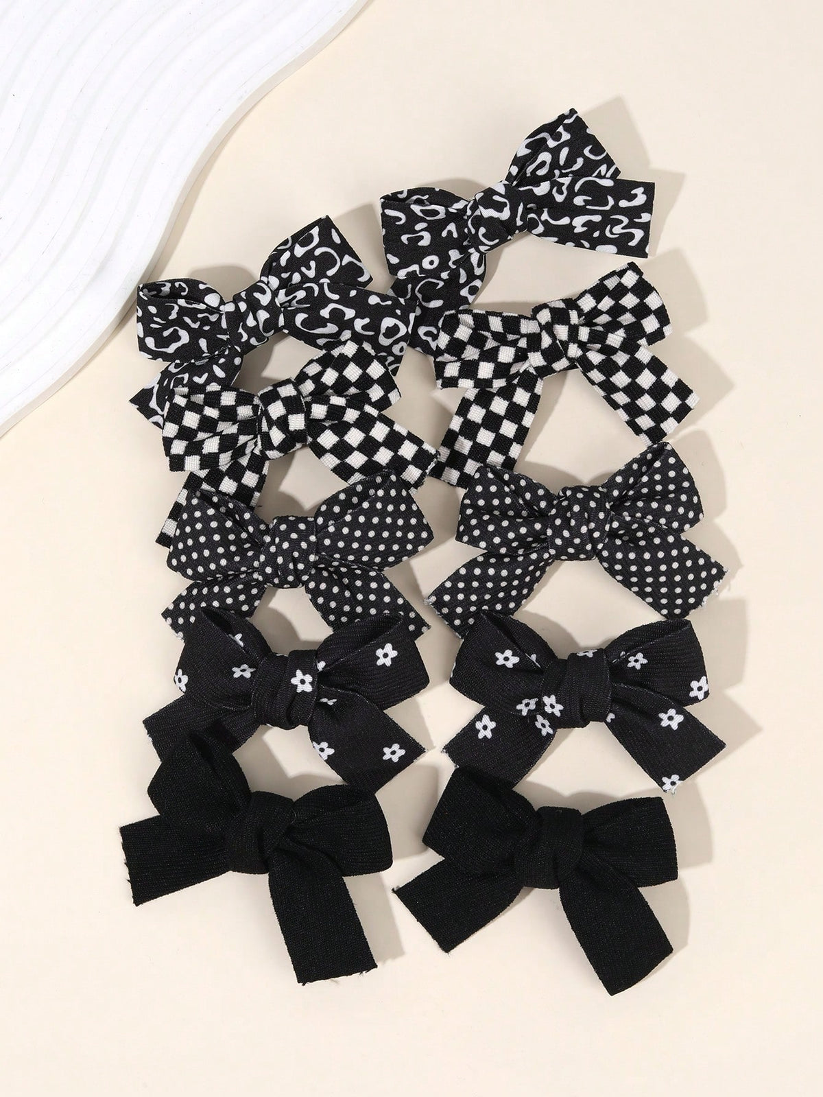 10pcs Black Hair Clips, Suitable For Girls, Cute Plaid Polka Dot Pattern, Black Fabric Bow Hair Clips, Solid Color Hair Clips, Floral Pattern Hair Clips, Girls Holiday Party Hair Accessories, Children