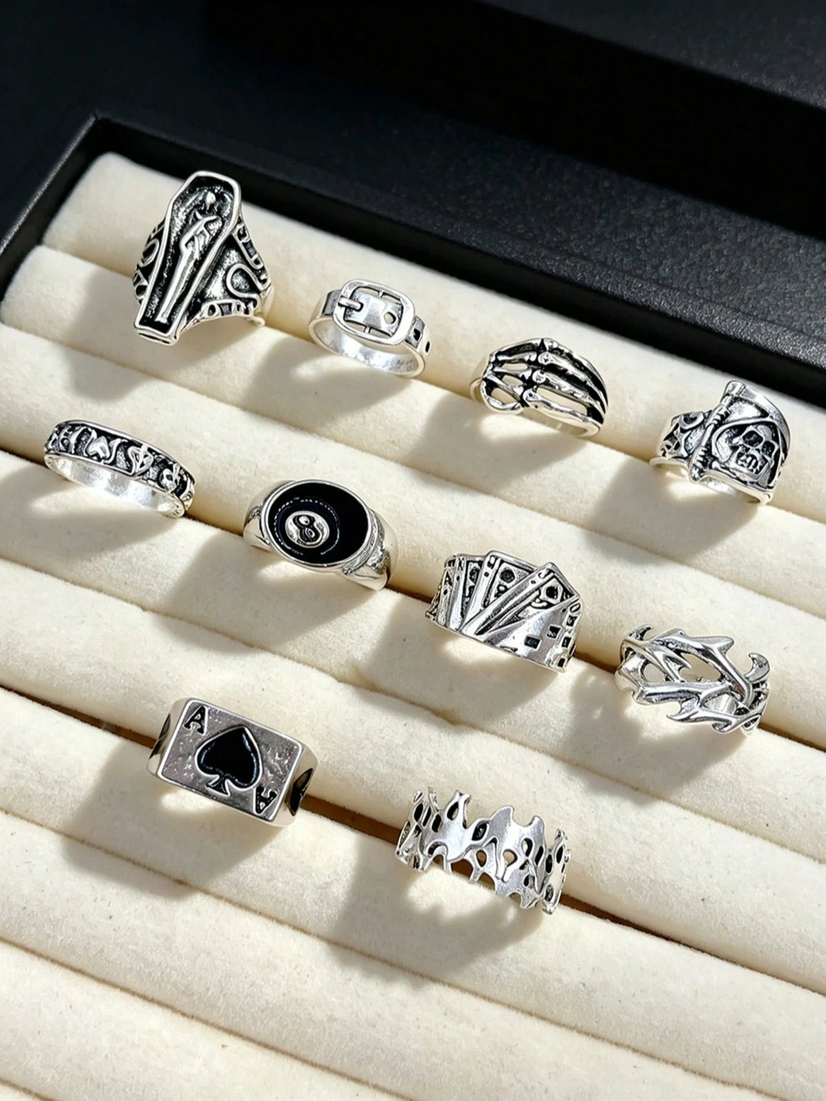 10pcs Gothic Men's Rings Set, Punk Hip Hop Multi-Piece Couple Finger Rings, Party Vacation Daily Wear Finger Accessories, Fashion Jewelry Gift, Unisex