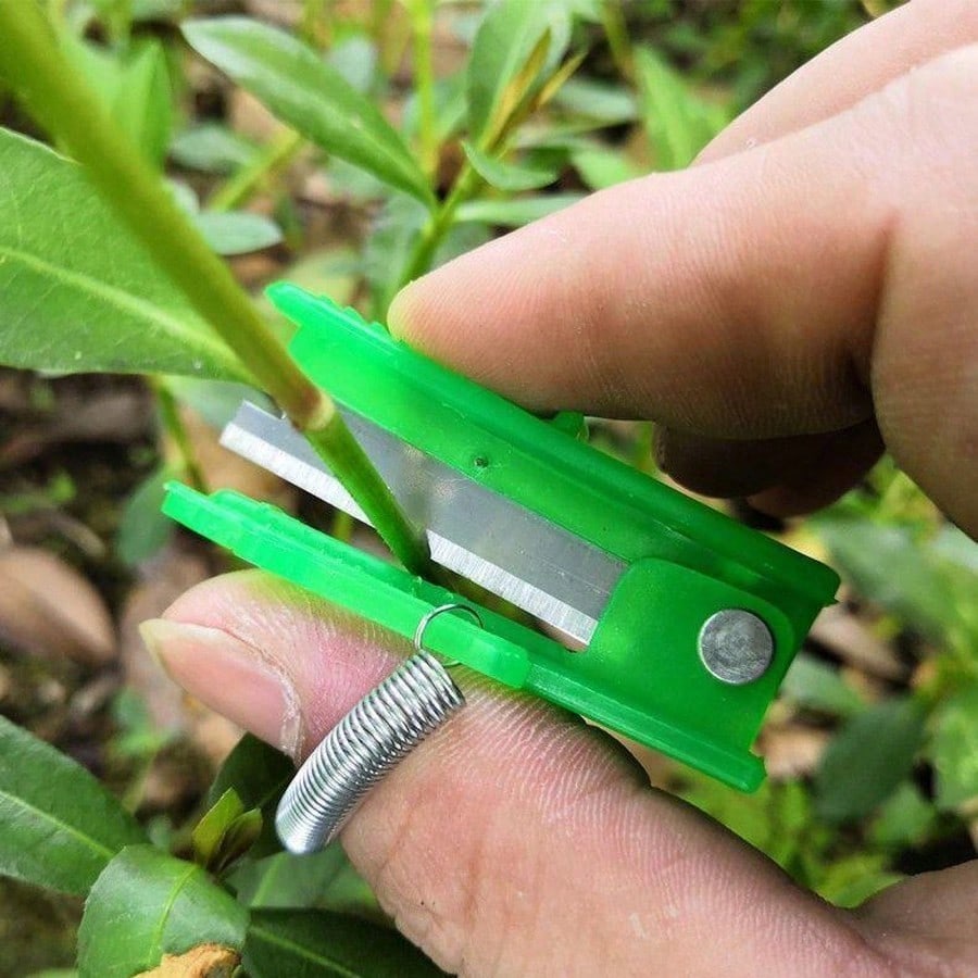 1pc/2pcs/3pcs Stainless Steel Gardening Thumb Knife, Ring Knife, Picking Tool, Vegetable Harvesting Tool
