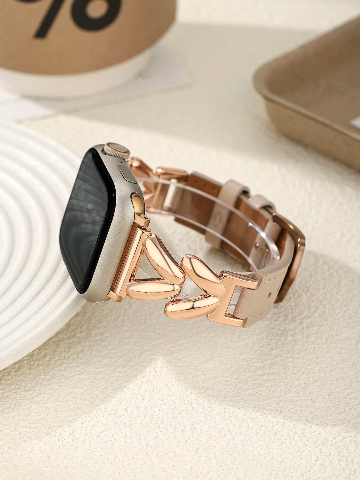 1pc Compatible With Apple Watch Band, Apricot And Rose Gold Metal V-Shaped Chain Strap, High-End Fashion Style, Suitable For Apple Watch 38/40/41/42/44/45/46/49mm, Compatible With Ultra/Se/11/10/9 8/7