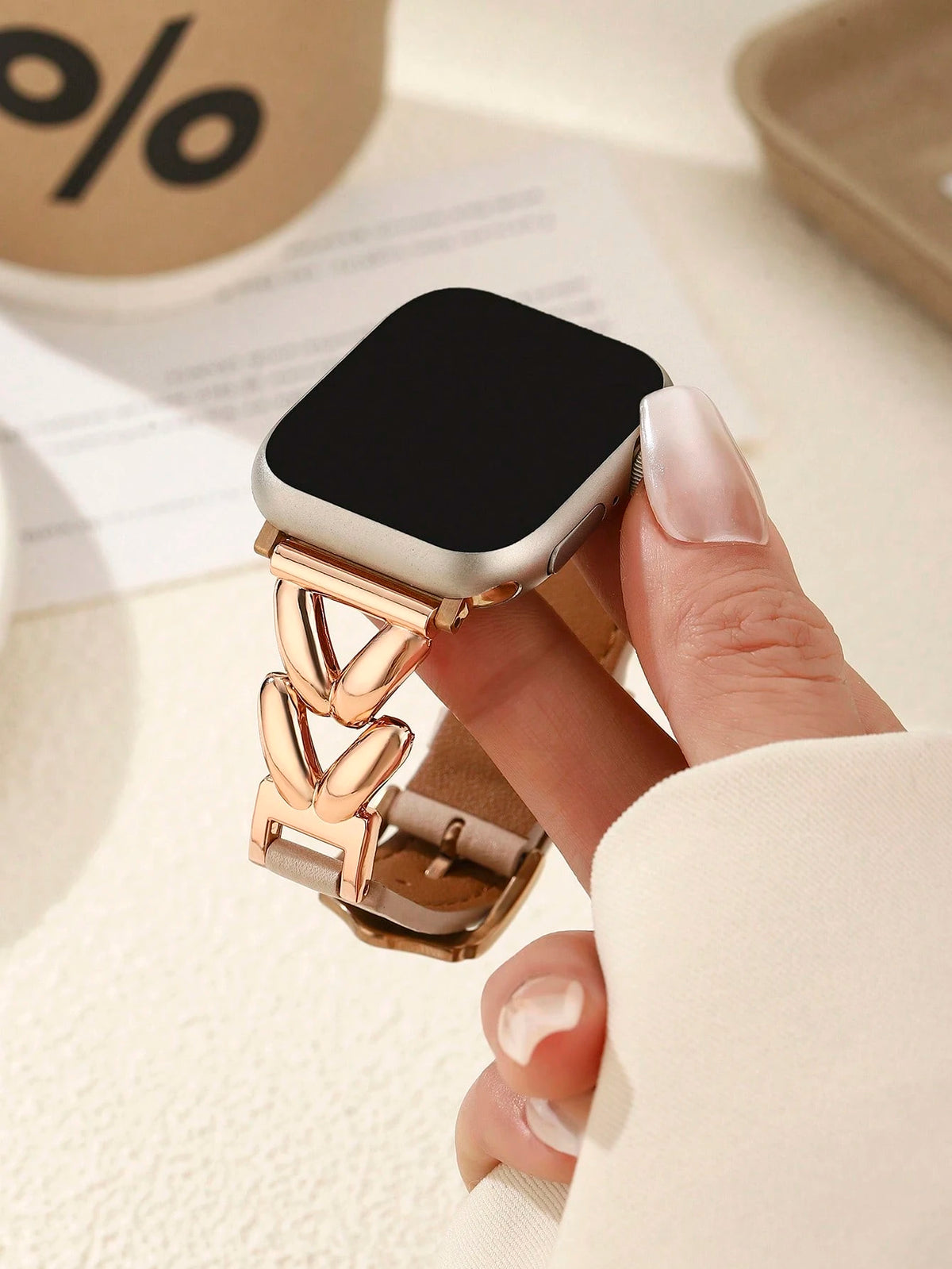 1pc Compatible With Apple Watch Band, Apricot And Rose Gold Metal V-Shaped Chain Strap, High-End Fashion Style, Suitable For Apple Watch 38/40/41/42/44/45/46/49mm, Compatible With Ultra/Se/11/10/9 8/7
