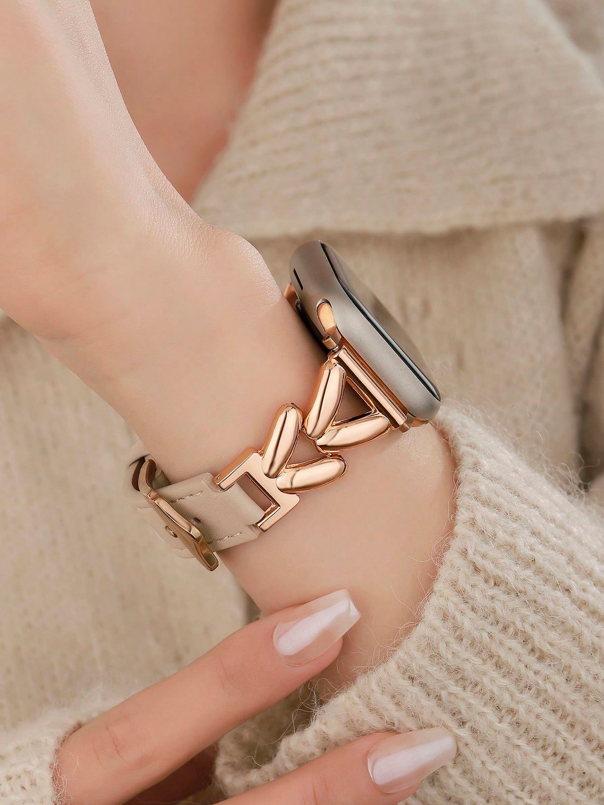1pc Compatible With Apple Watch Band, Apricot And Rose Gold Metal V-Shaped Chain Strap, High-End Fashion Style, Suitable For Apple Watch 38/40/41/42/44/45/46/49mm, Compatible With Ultra/Se/11/10/9 8/7