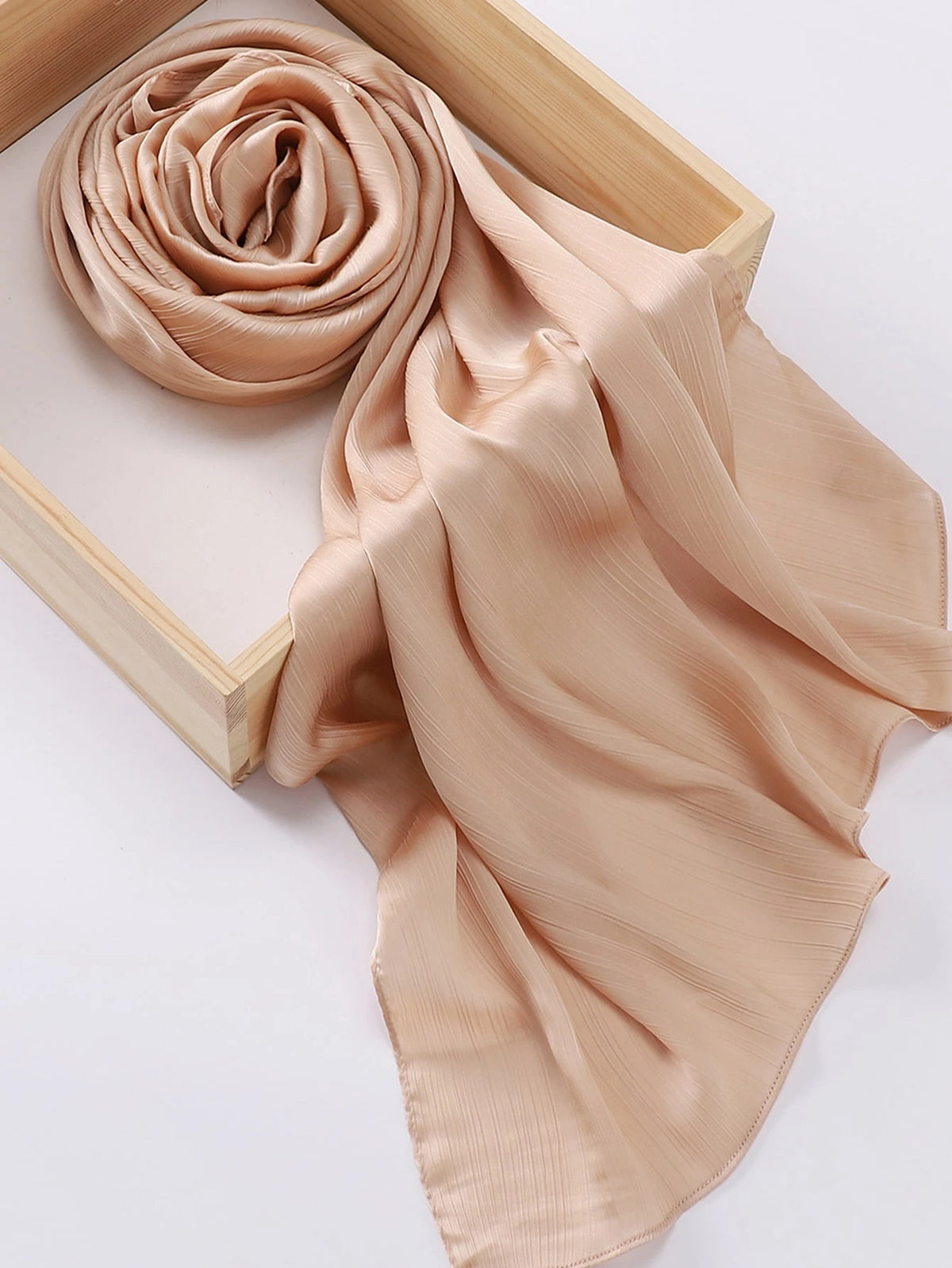 1pc Elegant Pleated Satin Headscarf/Neckerchief For Women