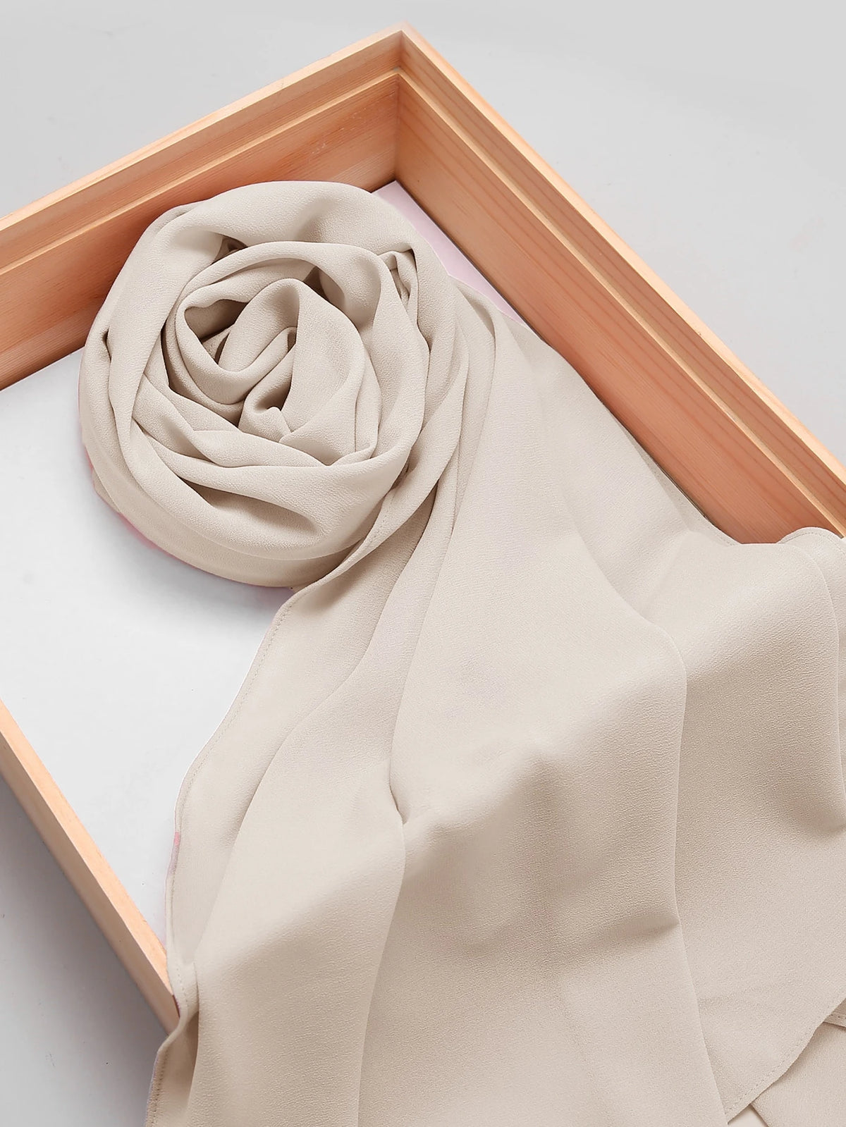 1pc Elegant Solid Color Chiffon Scarf, Suitable As A Gift For Women