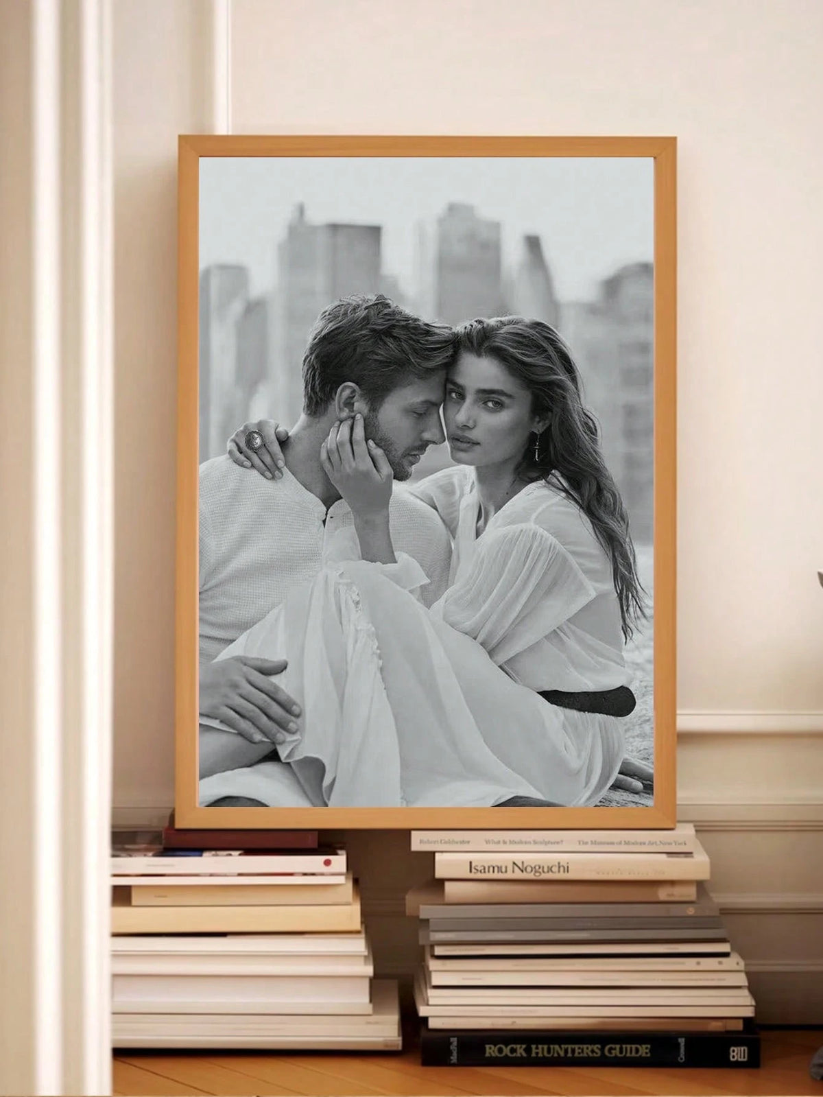 1pc Frameless Personalized Canvas Poster, Customizable Wall Art, Suitable For Home, Wedding And Anniversary, Ideal Home Gift For Bedroom, Living Room And Hallway, Fashionable Winter Room Decor, Suitab