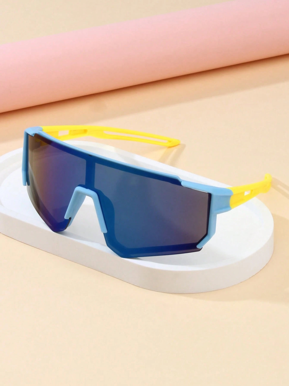 1pc Kids Fashion Glasses, Unisex Cycling, Skiing, Mountaineering Classic Versatile Goggles, Suitable For Travel Outdoor Sports