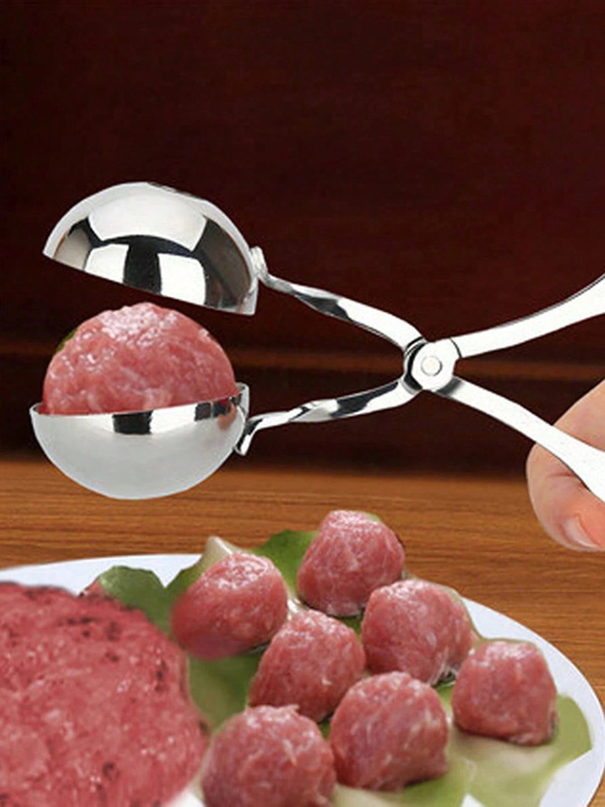 1pc Kitchen Convenient Stainless Steel Large Meatball Maker!Convenient Squeezing Stainless Steel Meatball Device- Perfect For Outdoor Camping And Kitchen Use, Non-Stick And Easy To Clean