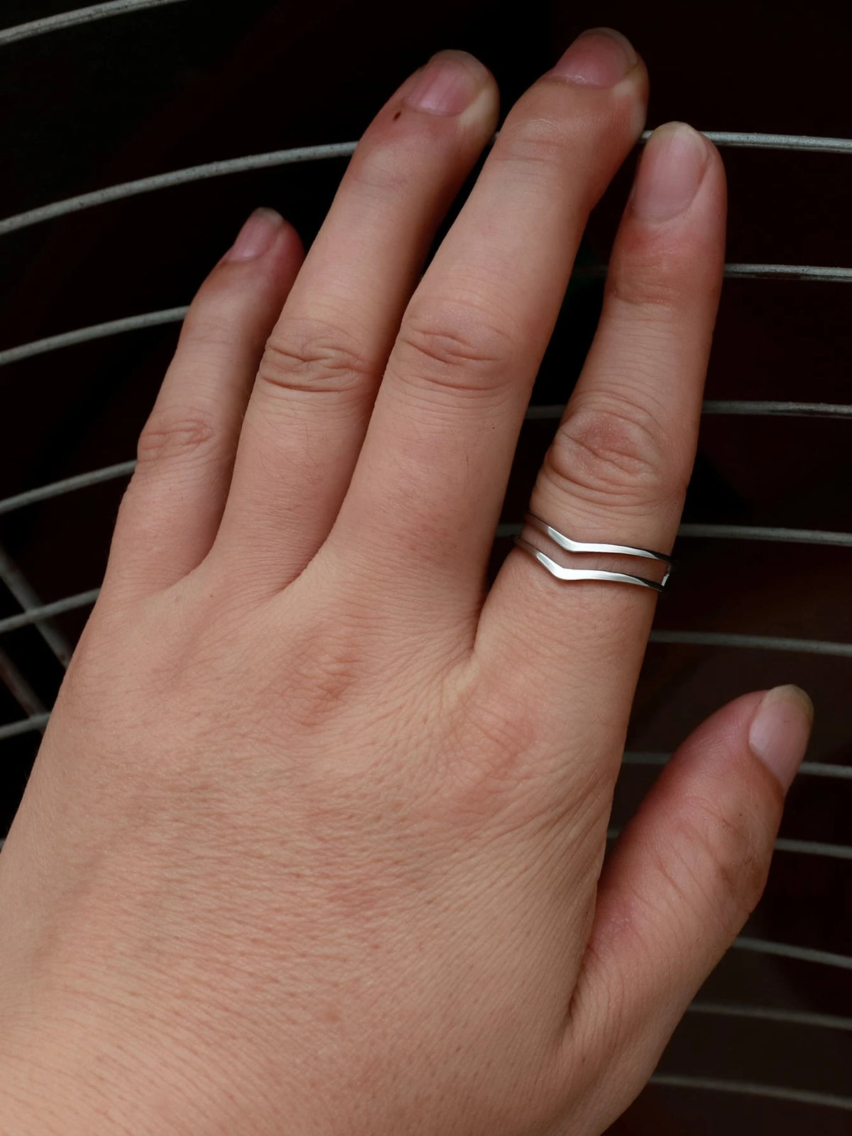 1pc Silver Stainless Steel Dual Layer V-Shaped Men's Ring