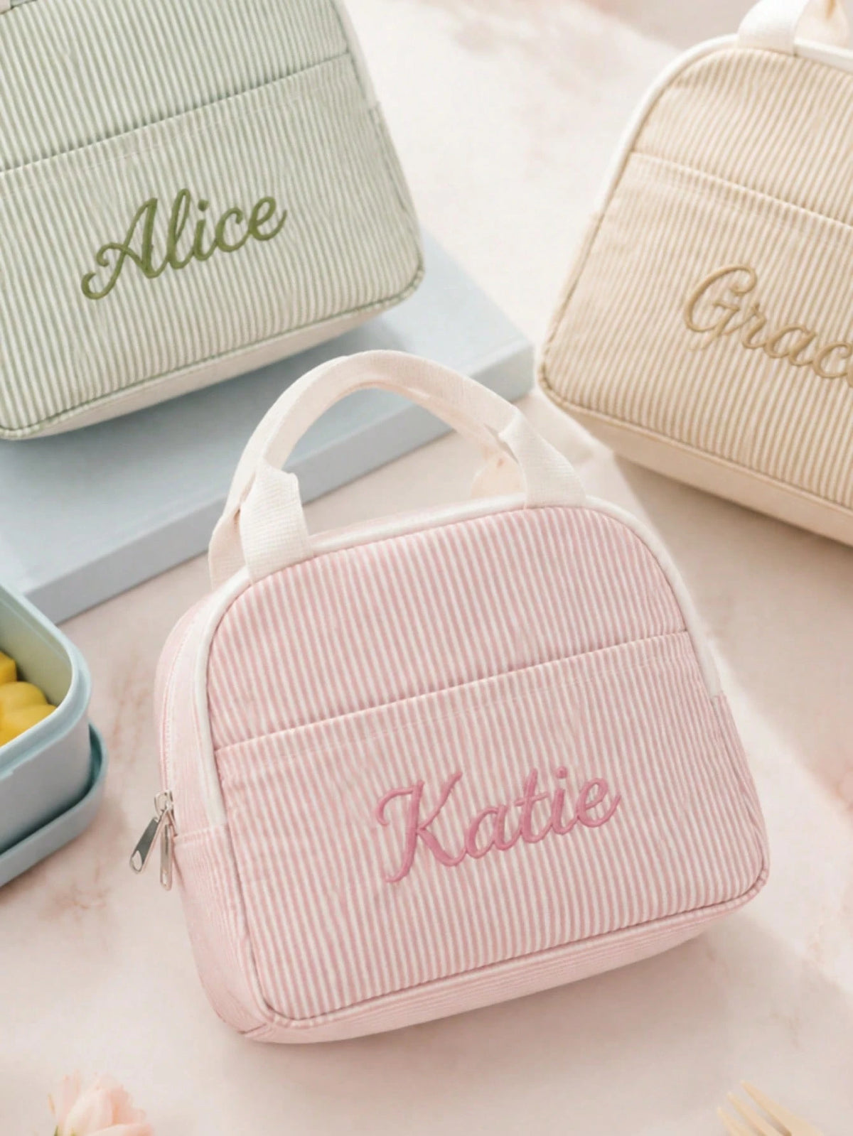 1pc Striped Seersucker Lunch Bag/Bento Bag, Personalized Embroidered Name Customization (Can Embroider Name), Insulated Thermal Lining, Portable Handheld Design, Zipper Closure, Lightweight Storage Fo