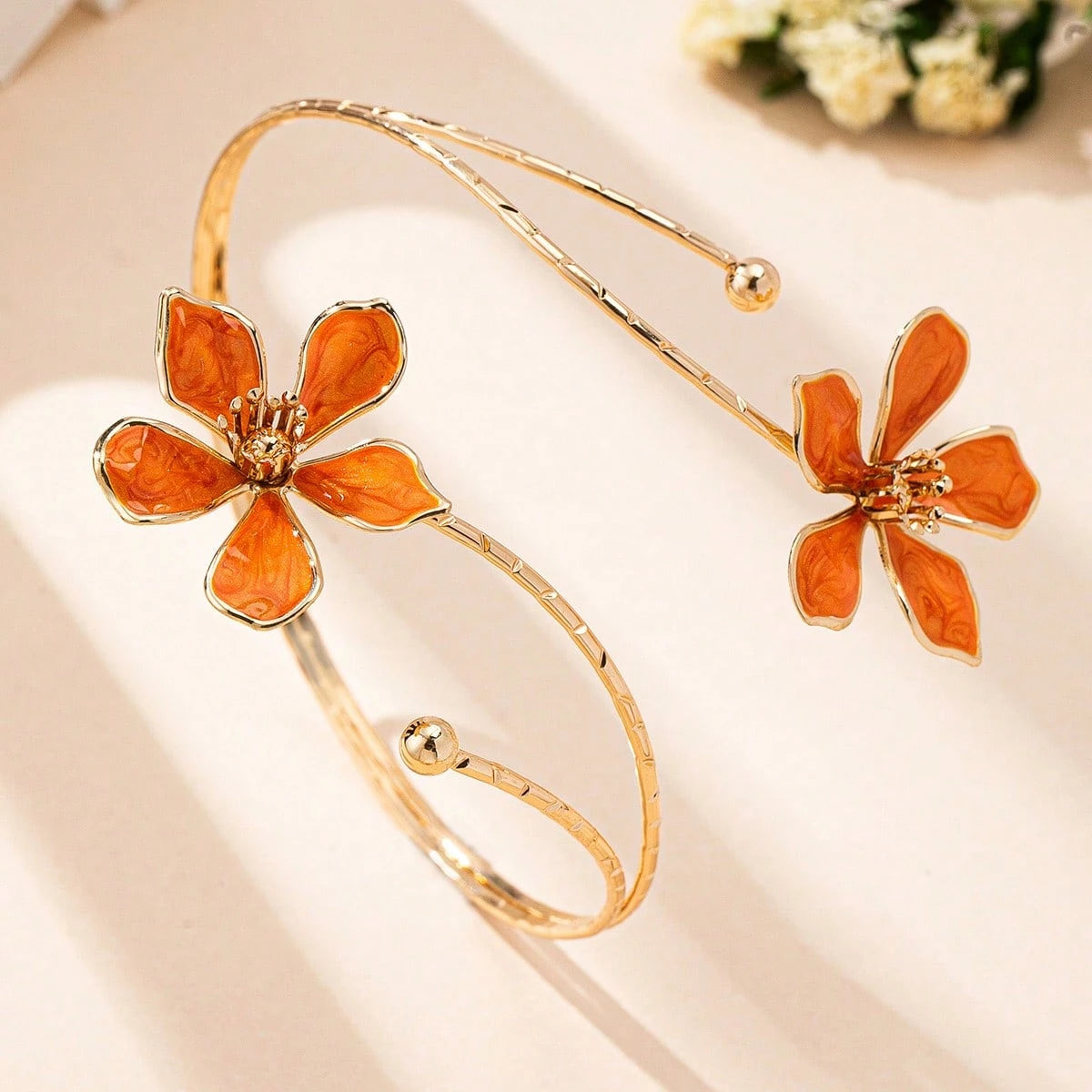 1pc Summer Fashion Floral Arm Bracelet, Exaggerated Geometric Open Metal Bangle Arm Ring, Suitable For Vacation, Party, Gathering