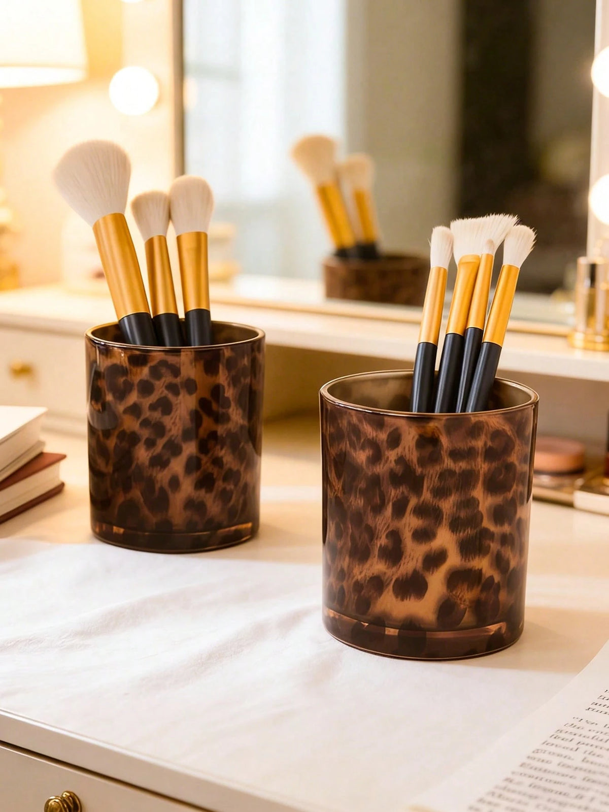 1pc Vintage Tiger Stripe Glass Storage Box, Makeup Brush Holder, Lipstick And Eyeliner Storage Box, Office Decor, Birthday Gift Or Housewarming Gift, Home Decor, Storage Organizer, Perfect Gift For Wo