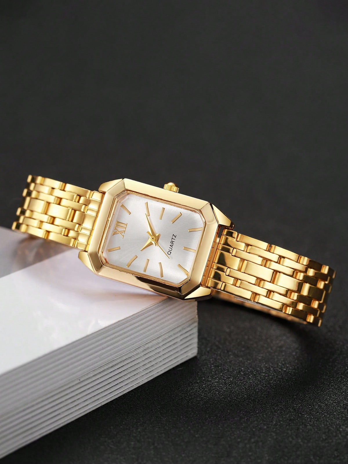 1pc Women's Fashion Square Roman Numeral Dial Quartz Wrist Watch, Classic & Elegant