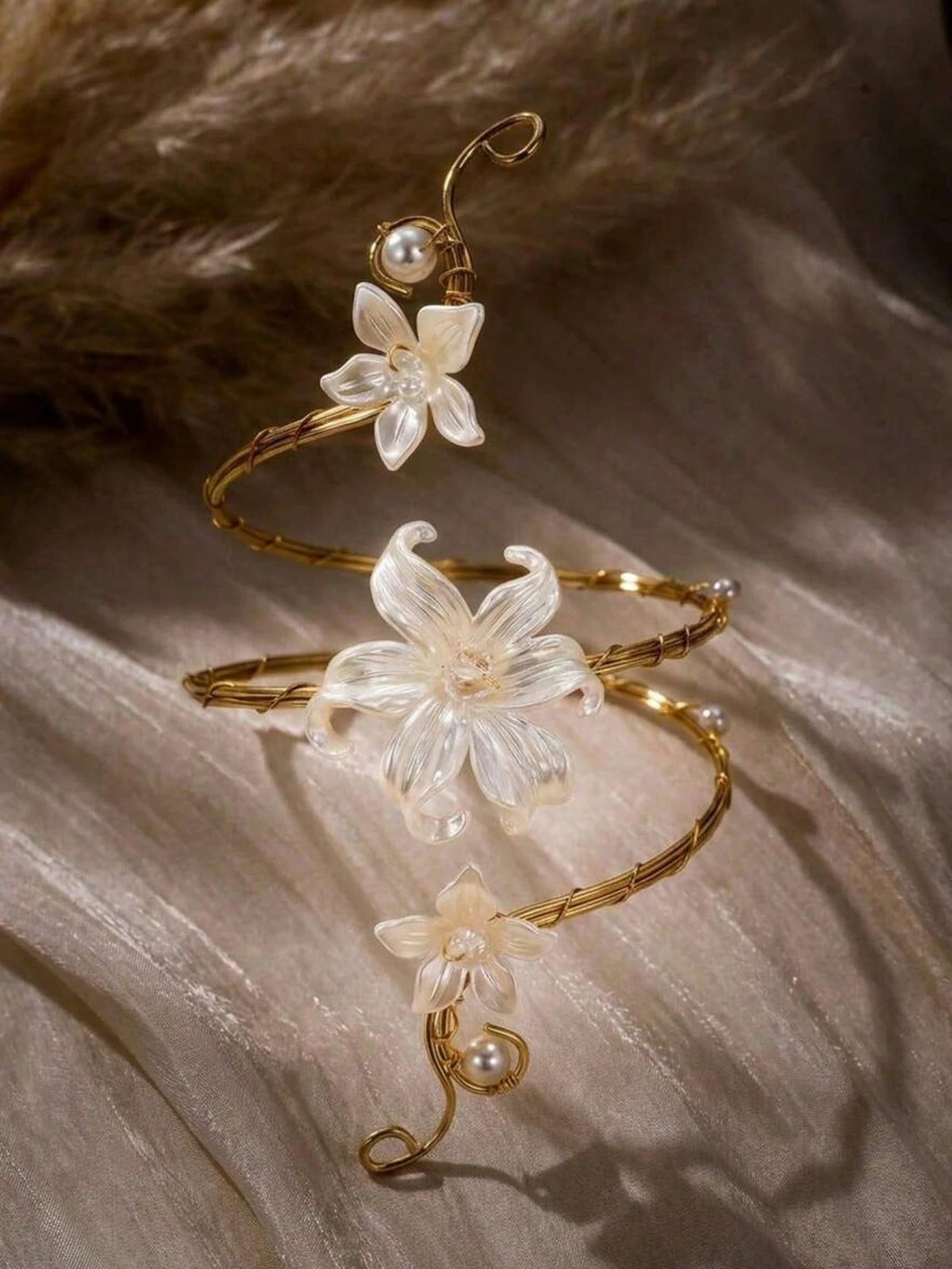 1pc Women's Spiral Flower Upper Arm Cuff Bracelet With Gold Tone Faux Pearls, Bohemian Summer Jewelry, Suitable For Women's Daily Decoration, Summer Beach Vacation, Outfit Matching, Dating, Party, Hol
