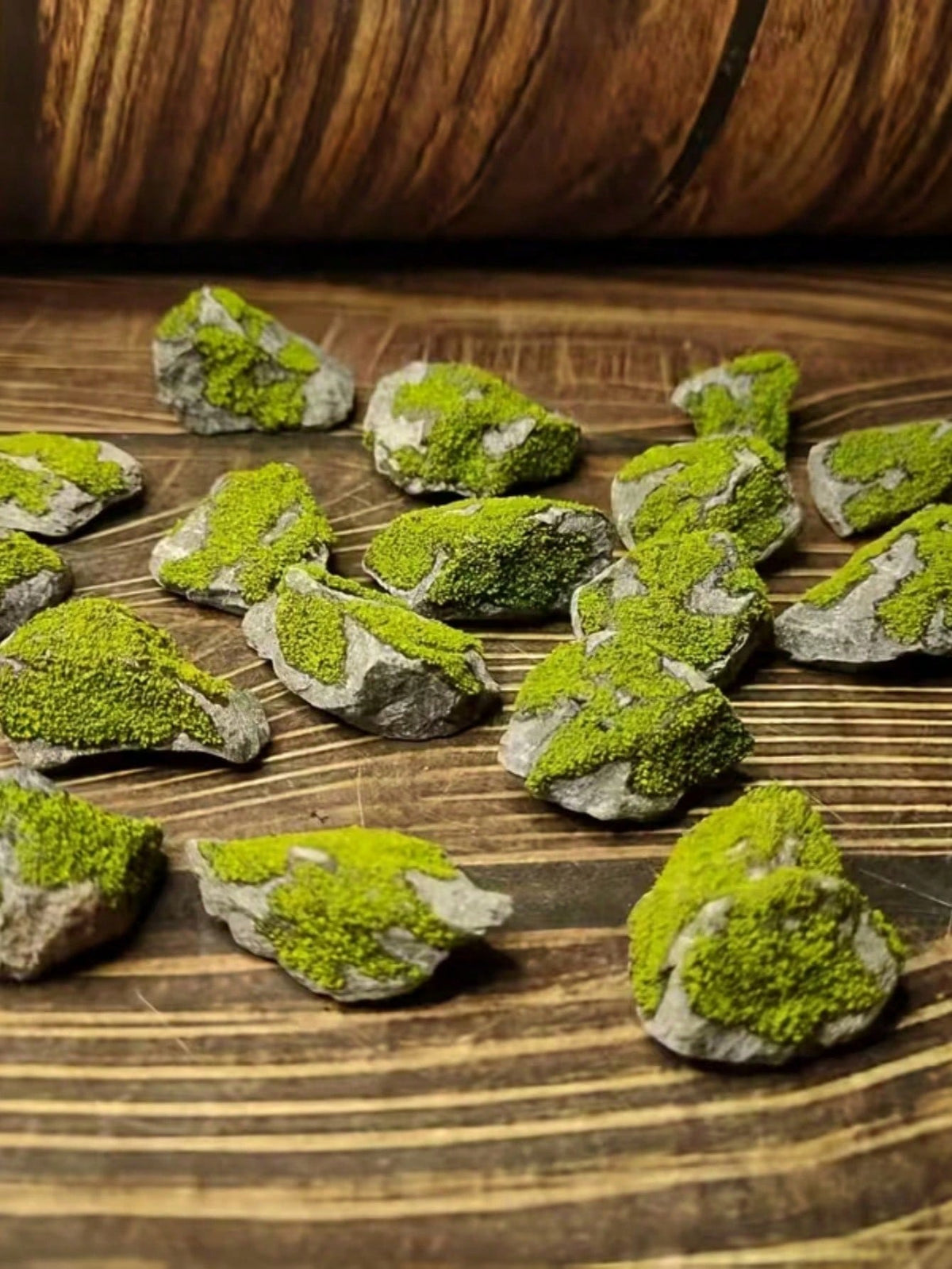 1SET Natural Stones Aquatic Moss Plants Miniature Sculptures Aquarium Decoration For Aquascape Forest Landscape Outdoor Handmade Miniature Scene Building Fish Tank Decor Home Office Gift