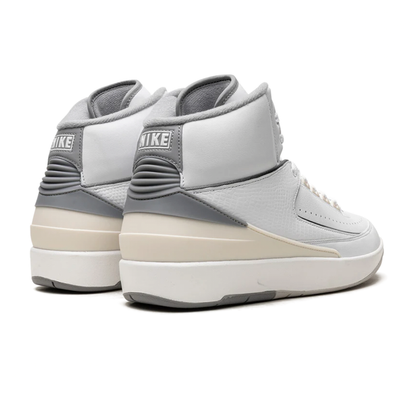 Jordan 2 Retro "Cement Grey"