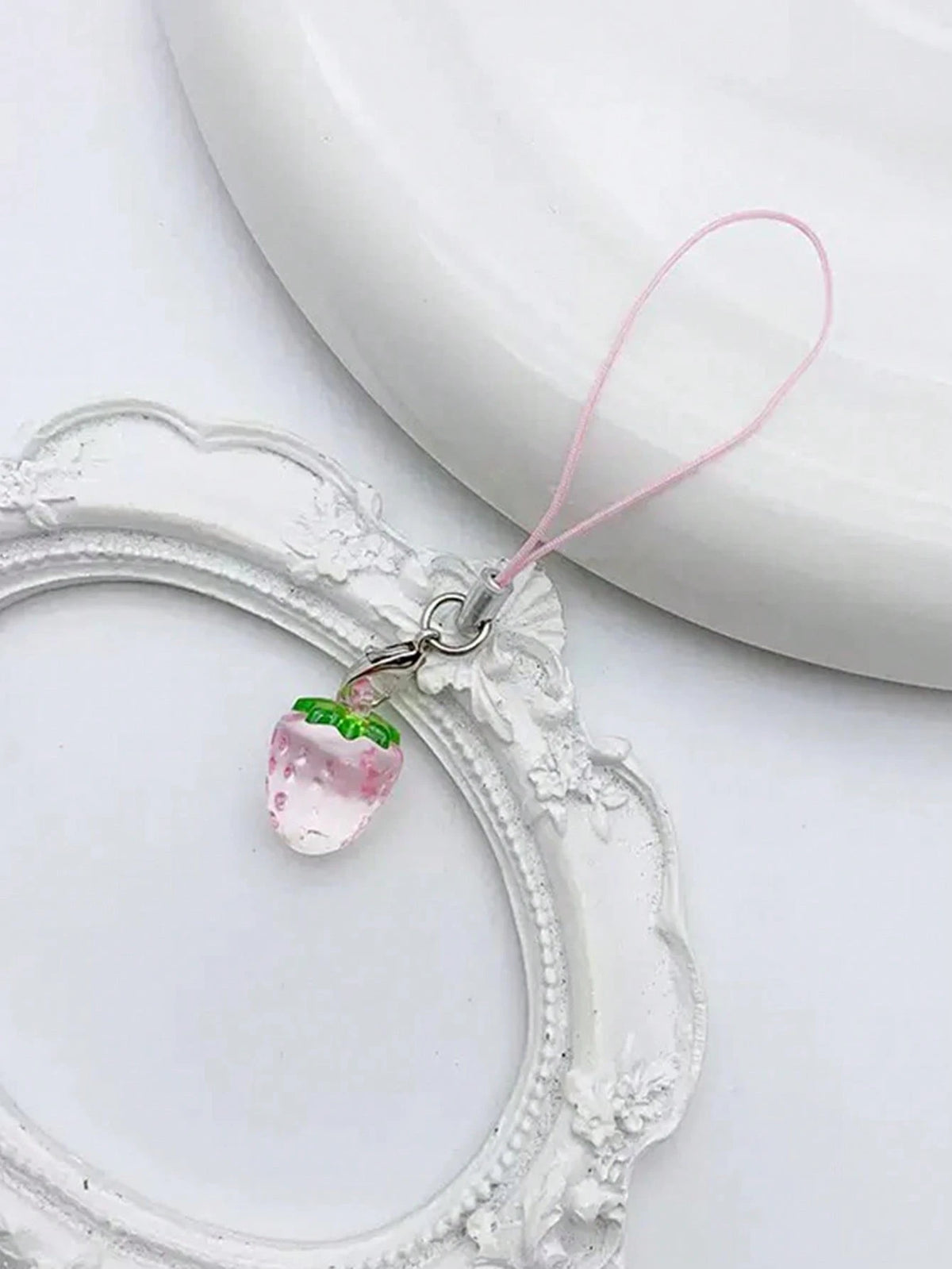 2pcs Cute Pink Strawberry Shaped Cellphone Pendant Phone Strap Phone Lanyard Suitable For Phones, Bags And Keys Gifts For Mother, Family, Friends, Birthday, Holiday Phone Charm, Phone Chain
