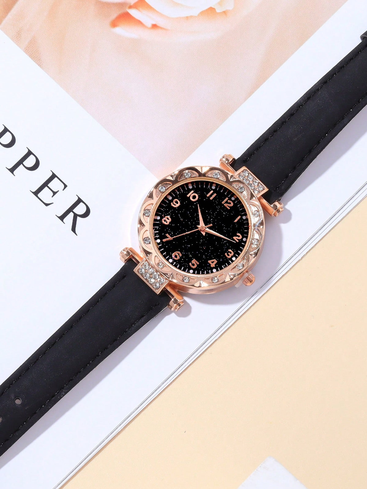 3pcs/Set Fashionable Minimalist Versatile Women's Quartz Watch With Round Dial, Casual Wear, Comes With Rhinestone Heart-Shaped Bracelet Set, Suitable For Vacation And Daily Wear