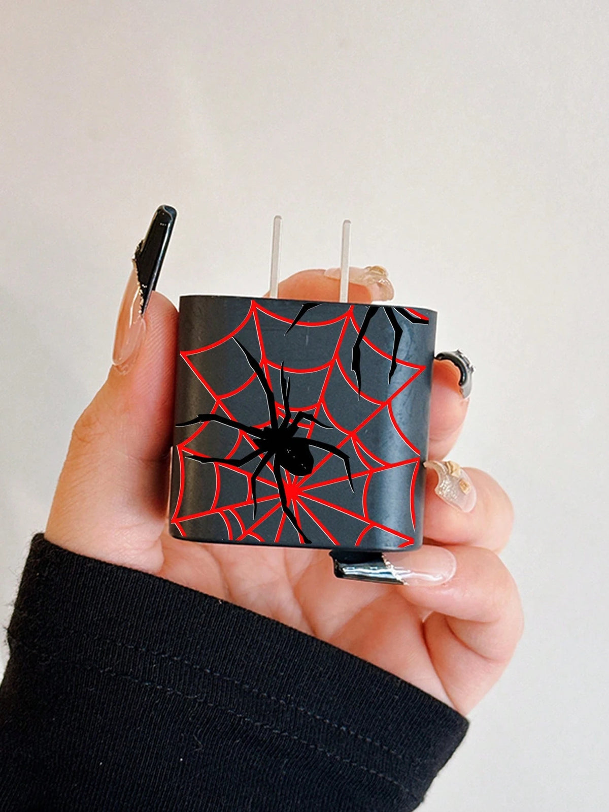 4pcs Red Spider Web Pattern Phone Charging Accessory Set, Including 1 Charging Head Protector Case + 1 White Data Cable Strap + 2 Data Cable Protector Cases, Compatible With IPhone 11/12/13/14/15/16/1