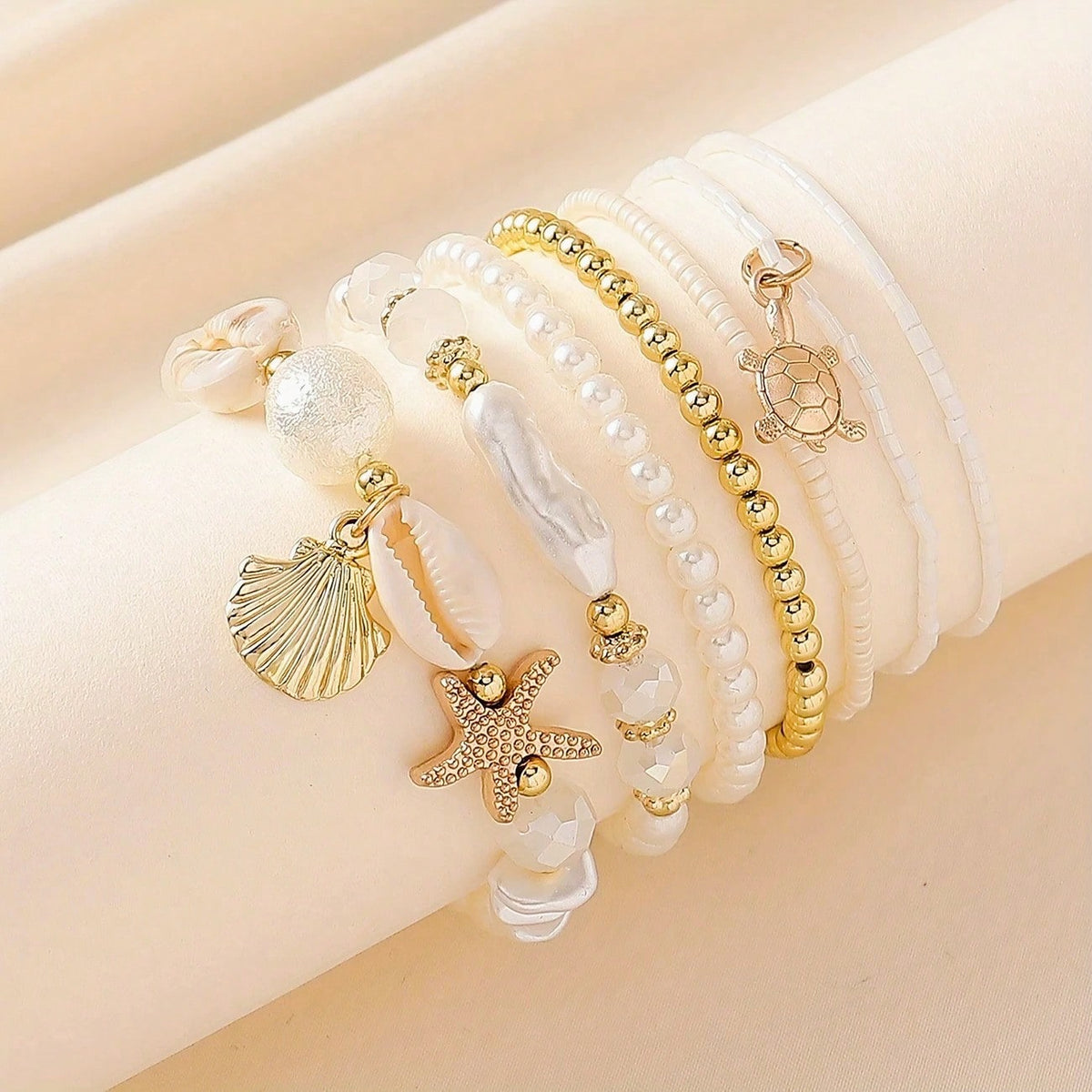 7pcs Shell Pearl & Starfish Beaded Layered Bracelet Set, Bohemian Style Design, Beach Vacation Casual Wear, Random Shell Pattern, Also Suitable For Party, Wedding, Bridal Bracelet