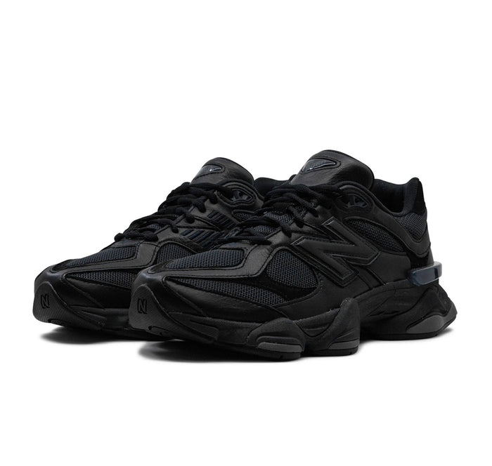 New Balance 9060 Triple Black