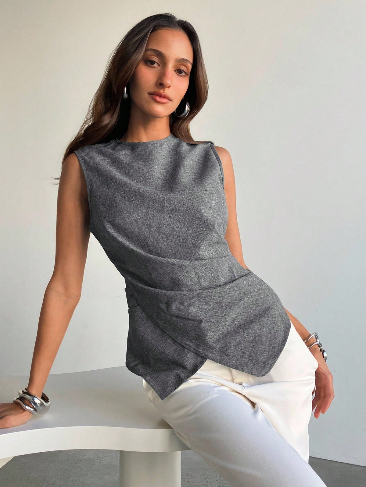 Aloruh Women's Charcoal Gray Elegant Summer Blouse Old Money Style Slim Fit Criss-Cross Waist Casual Office Work Business Commuter Teacher Teachers' Day