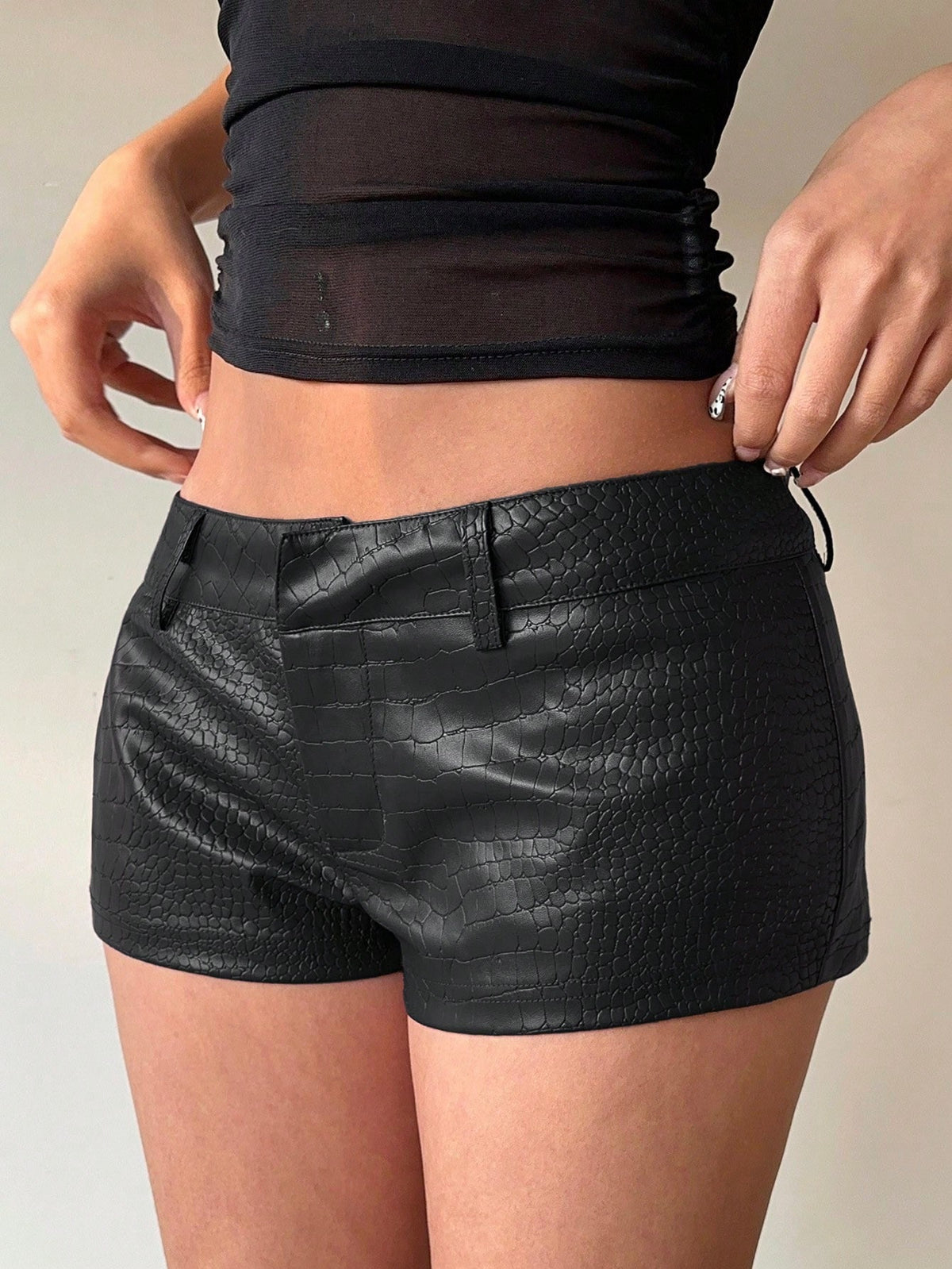 Aloruh Women's Sexy Vintage Pattern Faux Leather Super Short Mini Skirt