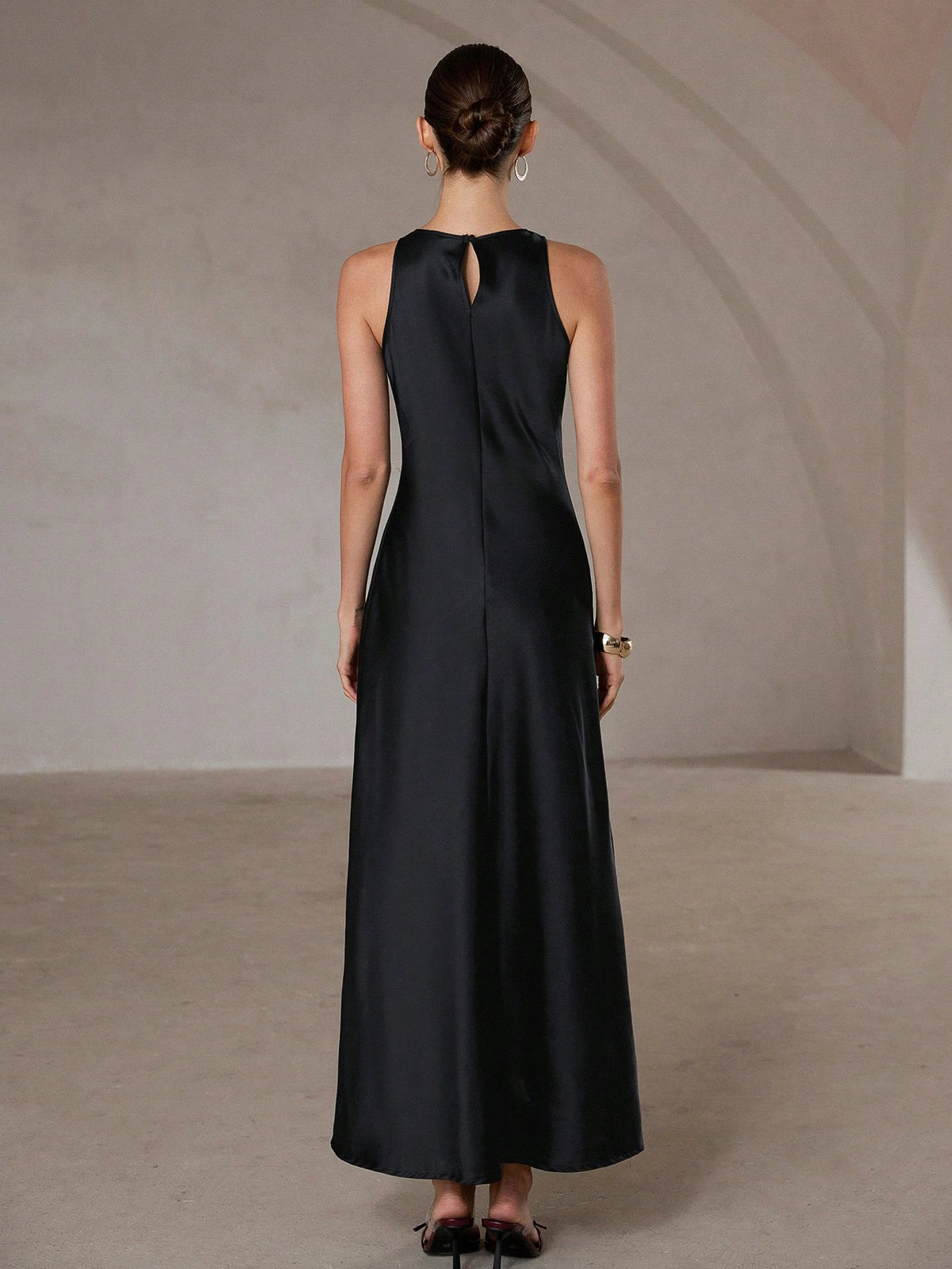 Aveloria Modichic Minimalist Chic Asymmetric Bias-Cut Double-Sided Satin-Like Fabric A-Line Sleeveless Long Dress For Women, Flattering And Versatile