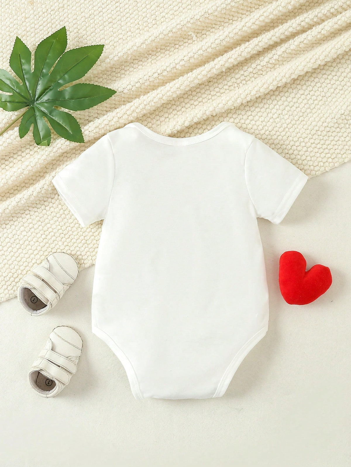 Baby Boy Short Sleeve Bodysuit With "I Love My Big Sister" Print