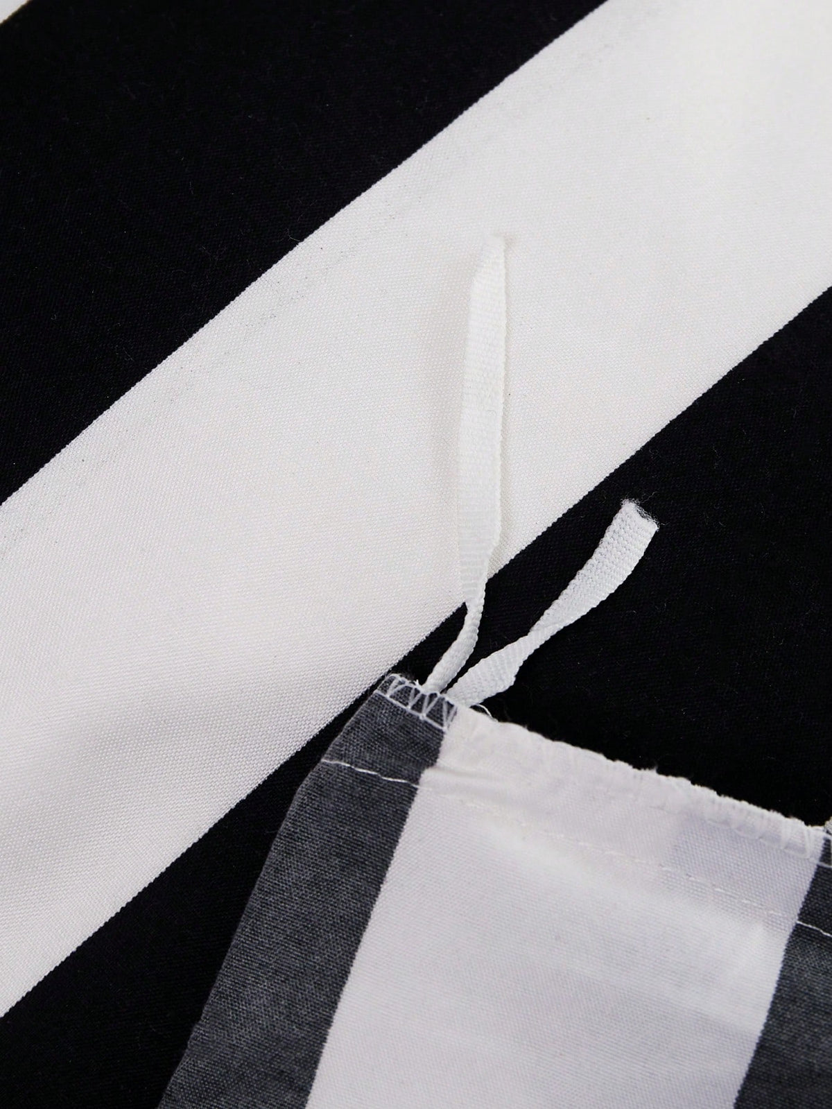Black And White Stripe Duvet Cover And Pillowcase Set Of 3 (Without Filler)