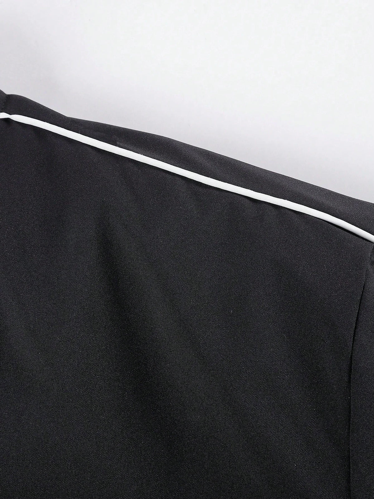 Black Baseball Collar Jacket With White Side Stripes, Men's American Casual Pilot Thin Outerwear, Minimalist Contrast Stitching Baseball Jacket With Zipper Pockets, Commuter Workwear Top