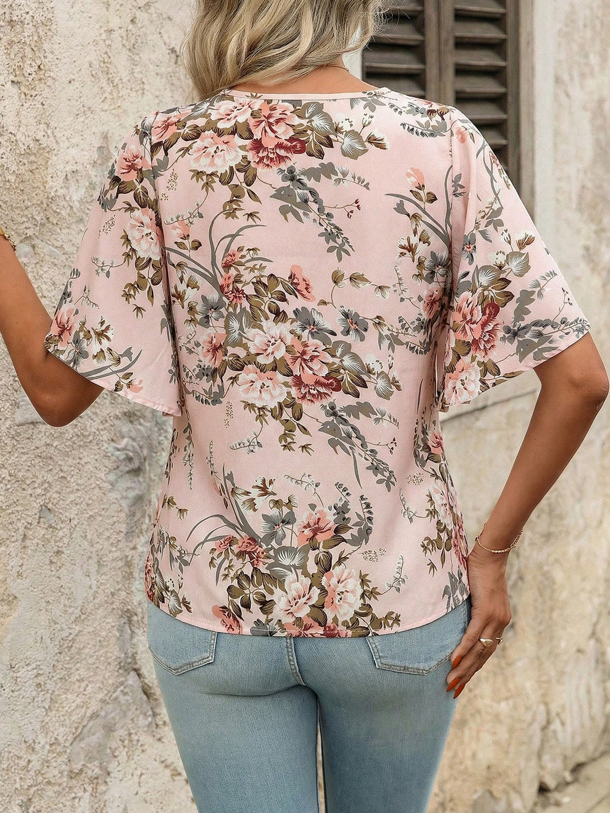 Clasi Women's V-Neck Floral Print Ruffle Sleeve Split Hem Blouse