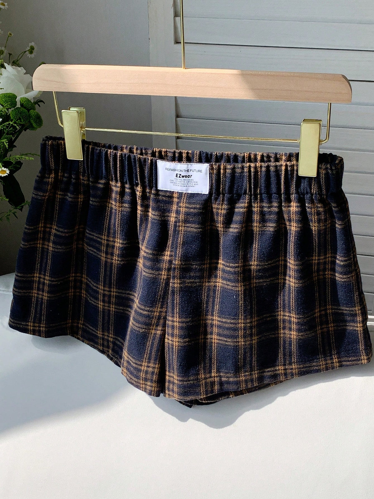Comfortcana Women's Casual Plaid Mini Shorts For Summer