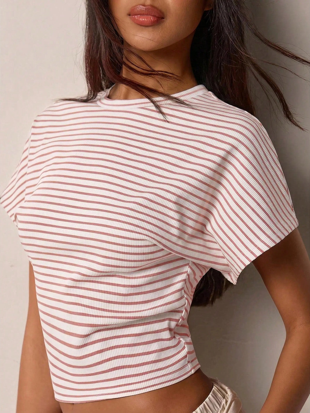 COSMINA Women's Round Neck Raglan Sleeve, Striped T-Shirt, Elegant Casual T-Shirt, Summer, Daily Elegant, Knit Elastic Fabric, Comfortable, Daily Outings