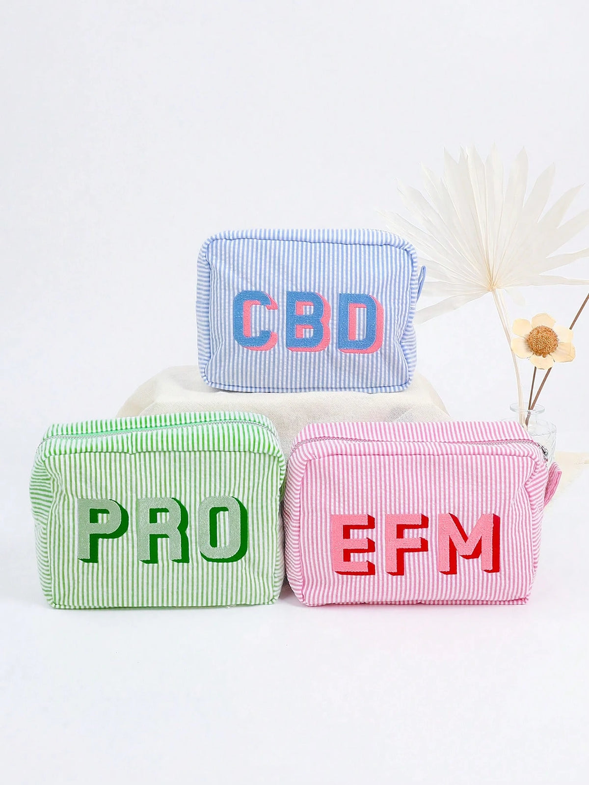 Custom Shadow Monogram Cosmetic Bag, Shadow Monogram Embroidered Makeup Bag, Personalized Bridesmaid Makeup Bag, Seersucker Cosmetic Bag For Girl, Large Capacity Cosmetic Bag, Bridesmaid Bridal Gifts