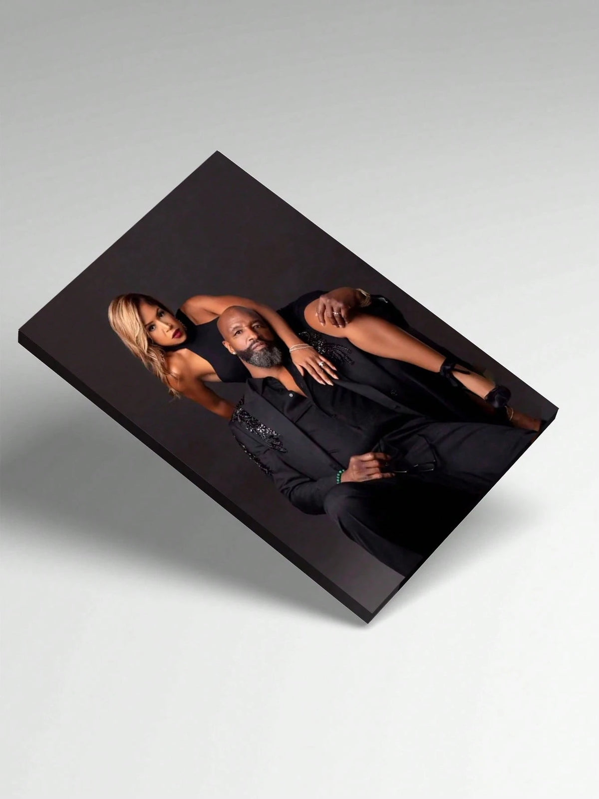 Customizable Wooden Frame Canvas Wall Art- Personalized Family Portraits And Action Photos, Printing, Suitable For Living Room, Bedroom Or Home Office Decor