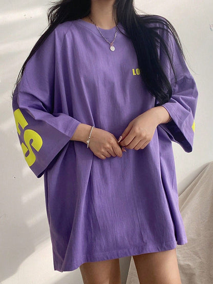 DAZY Letter Graphic Drop Shoulder Oversized Tee, Unisex