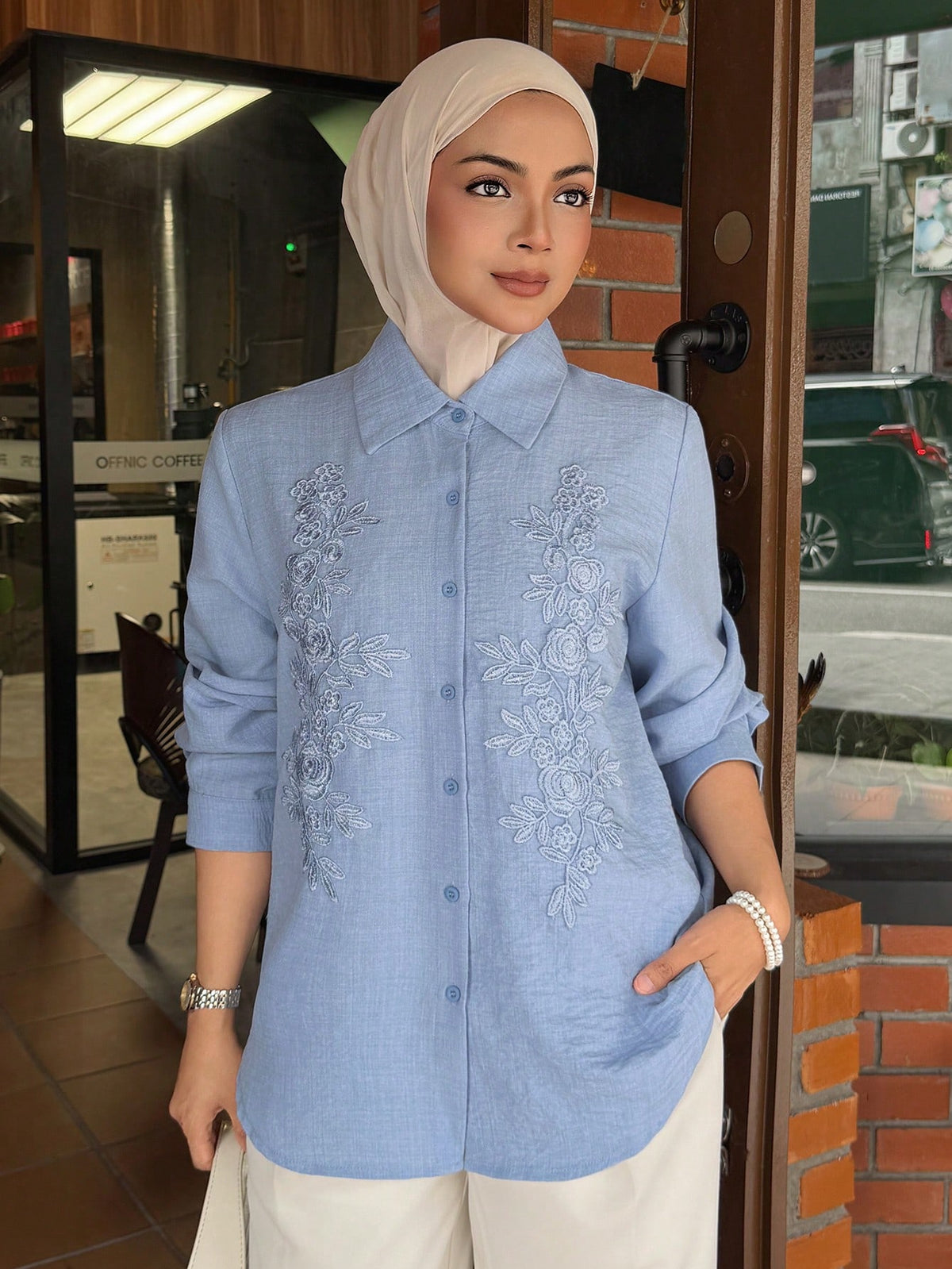 DAZY Spring Summer Autumn Loose Casual Women's Shirt With Turn-Down Collar, Long Sleeve, Yellow Floral Embroidery Decoration Vacation Thin Clothing