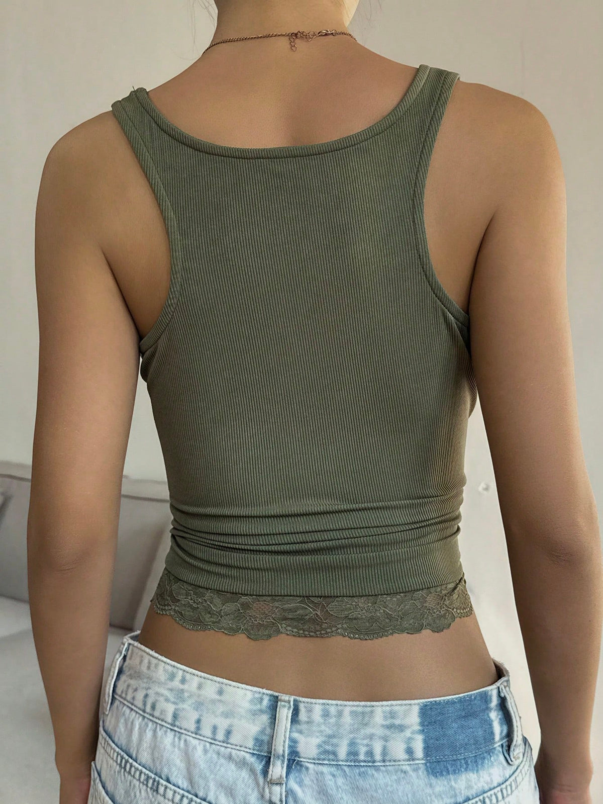 DAZY Spring Summer Green Padded Casual Street Hollow Lace Trim Patchwork Wedding Banquet Valentine's Day Slim Fit Camisole Tank Top For Women