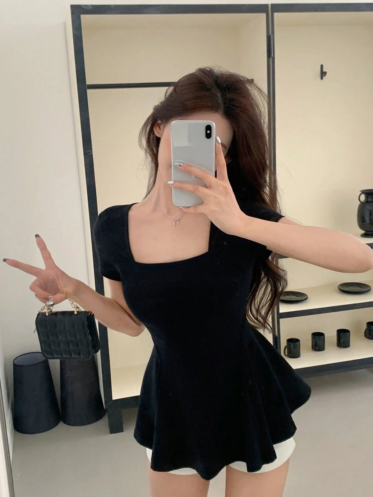 DAZY Women Solid Color Scoop Neck Ruffle Hem Casual Short Sleeve T-Shirt, Summer Preppy Tops Vacation Babydoll Top Cute Tops