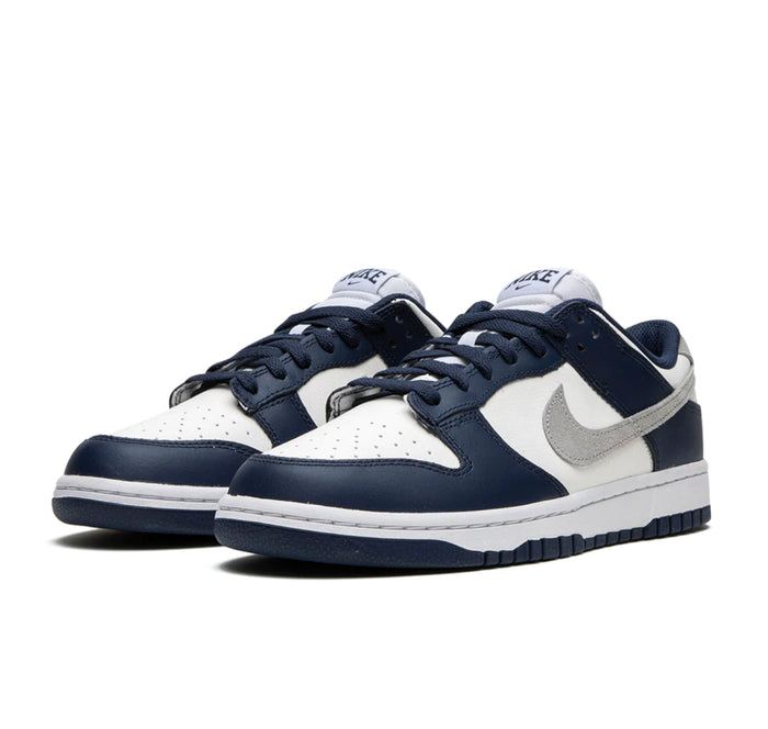 Nike Dunk Low Summit White Midnight Navy