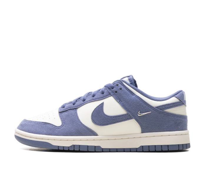 Nike Dunk Low "World Indigo Mini Swoosh"