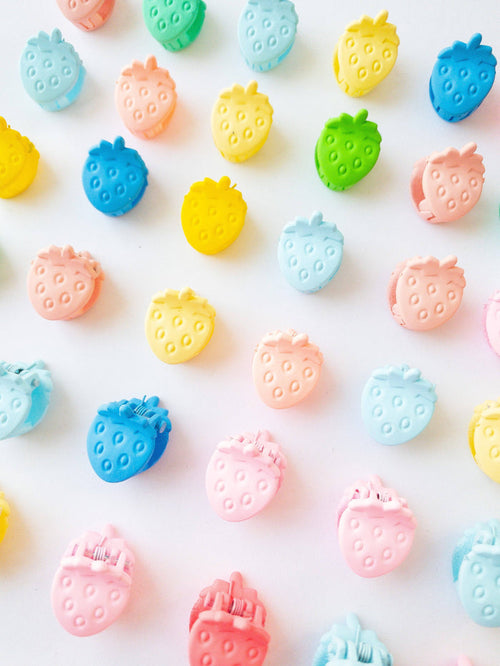 Eggy Cakes - Mini Strawberry Hair Clips (36 Pack)