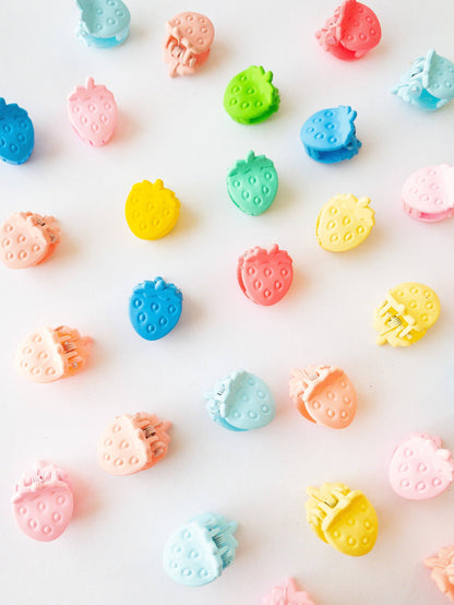 Eggy Cakes - Mini Strawberry Hair Clips (36 Pack)