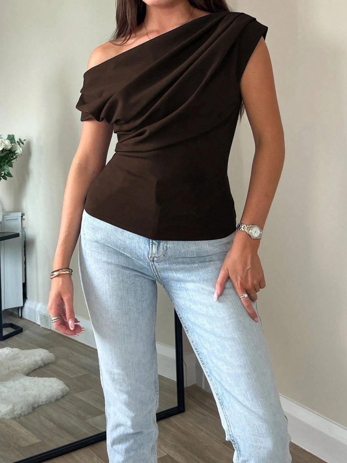 Elegant Casual Chic Asymmetrical Shoulder Crop Top,Slim Fit Sexy Bare Shoulder Short Shirt For Women Summer Brown